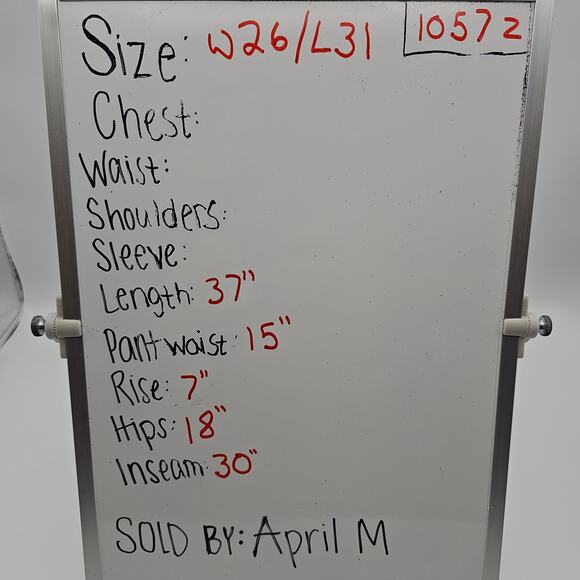 Silver Jeans Co Woman size W26/L31 Tuesday Low Slim Bootcut Denim Blue Jeans Y2K - Picture 9 of 9